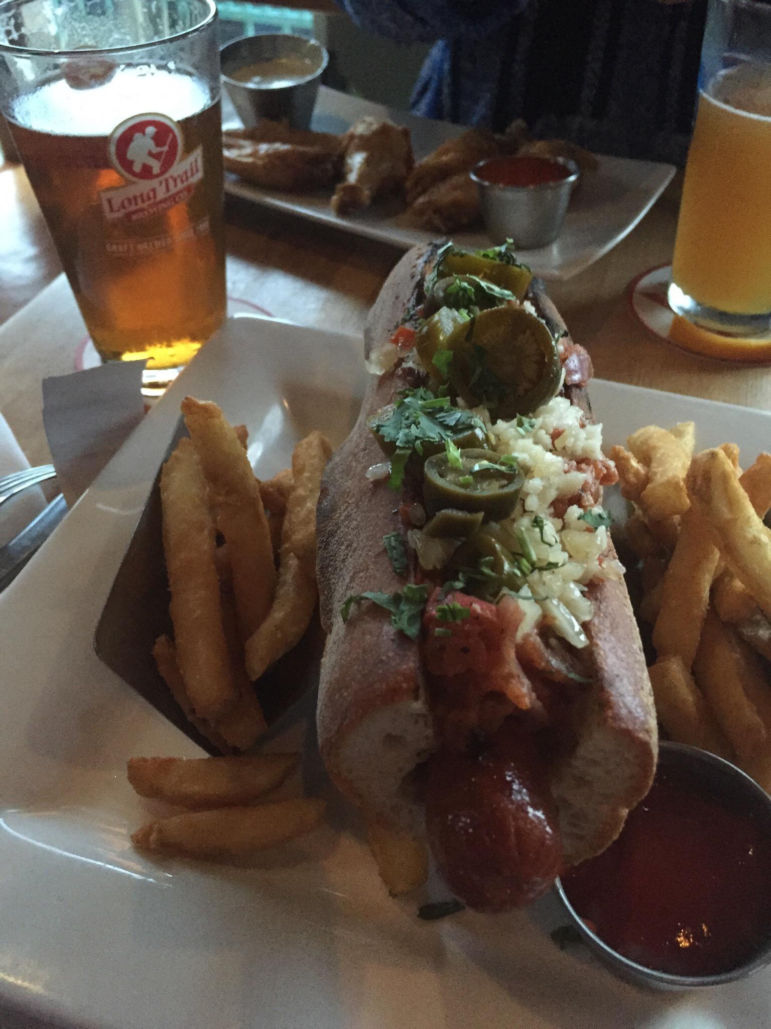 Food and drinks at The Jetty